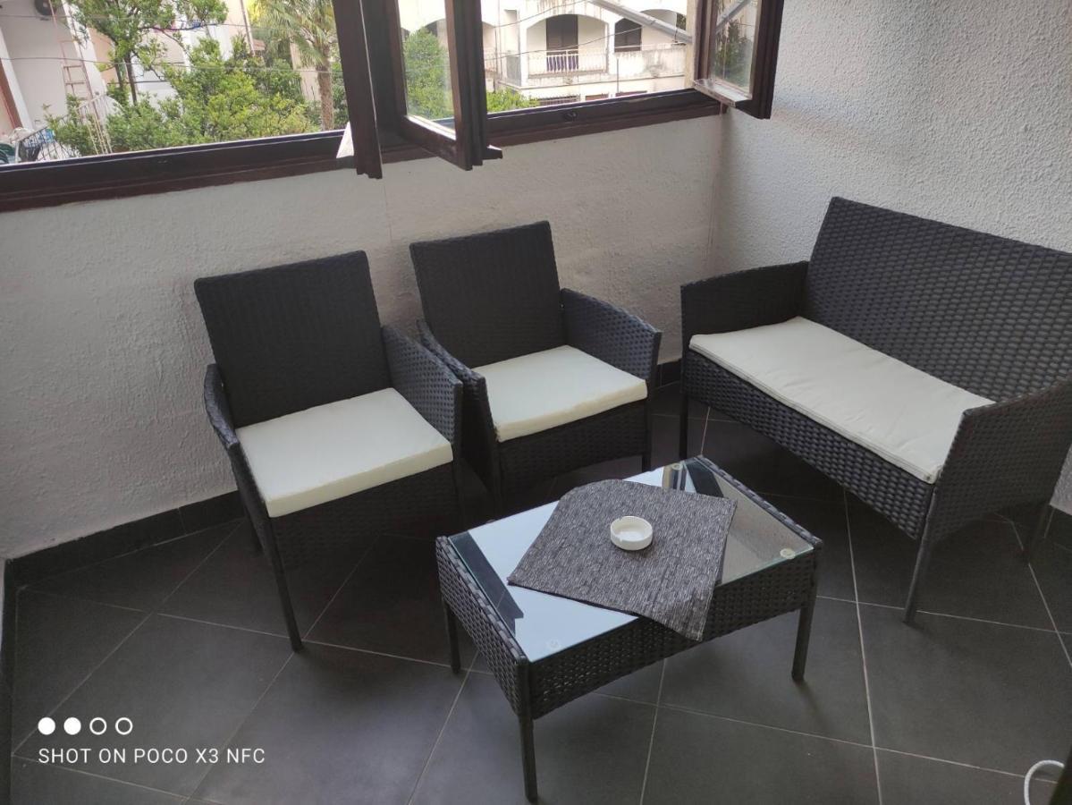 Apartment Branka Budva Bagian luar foto